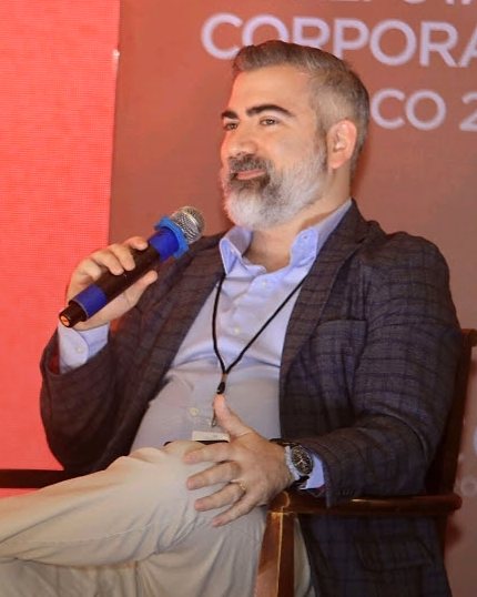 Raúl Palomo Lardé, fundador de Trustward Advisory, durante un foro regional de reputación corporativa